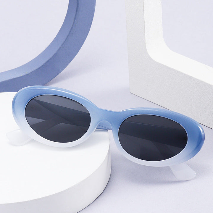 Ladies fashionable Cat-Eye glasses with trendy thick frame Kalsten