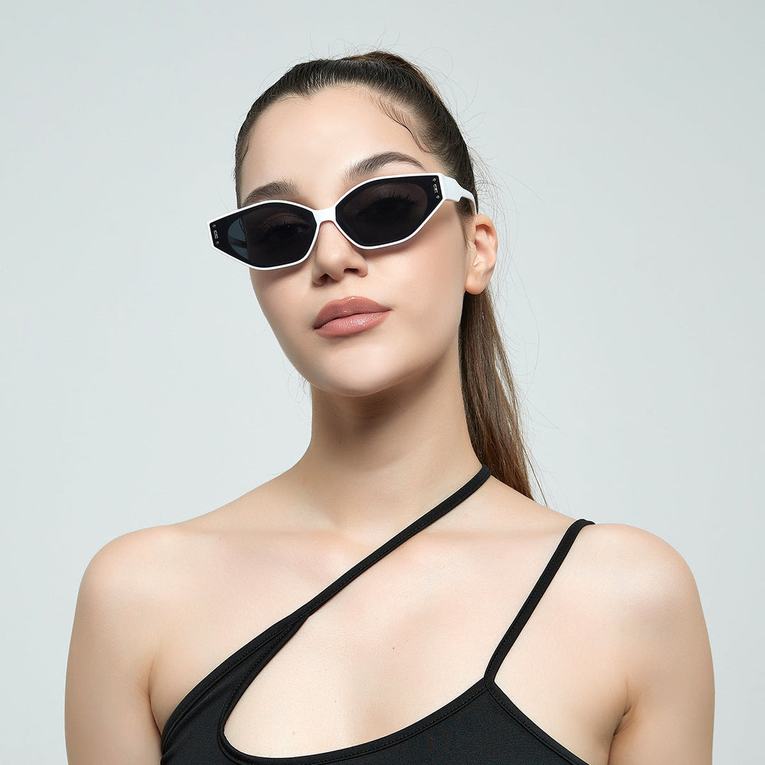 Women's geometric sunglasses in futuristic design Kalsten