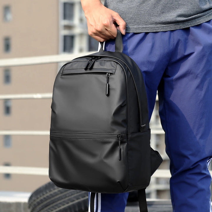 More robust and versatile backpack made of water-repellent material Kalsten