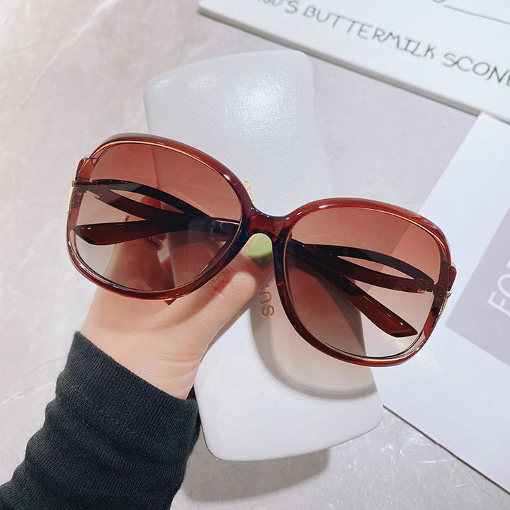Women's oversized sunglasses with glamorous design Kalsten