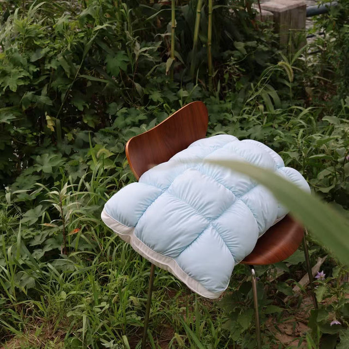 Support pillow with breathable structure Kalsten