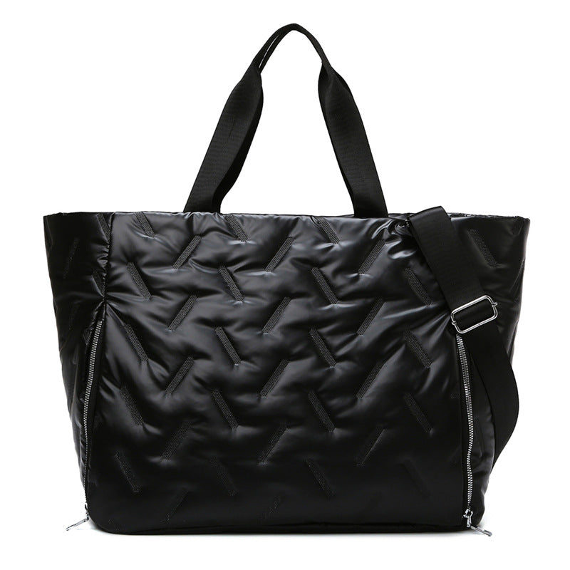 Spacious Shoulder Bag Kalsten