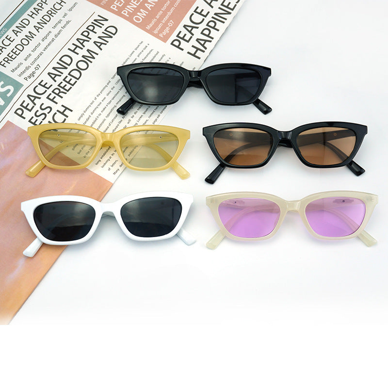 Women's Fashion Cat-Eye Sunglasses with Elegant Transparent Frame Kalsten