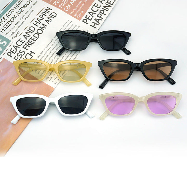 Women's Fashion Cat-Eye Sunglasses with Elegant Transparent Frame Kalsten