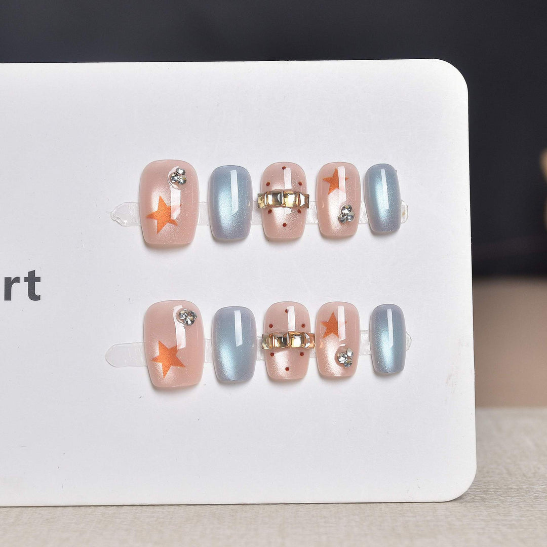 Decorative Press-On Nail Art Set with Rhinestone Accents Kalsten