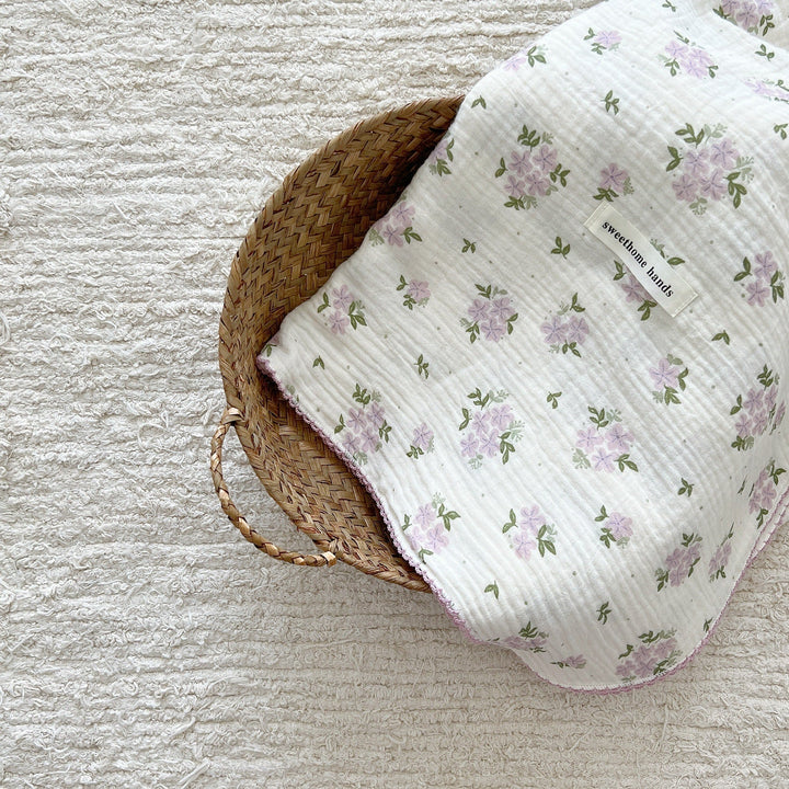 Women's Cozy Blanket with Floral Design Kalsten