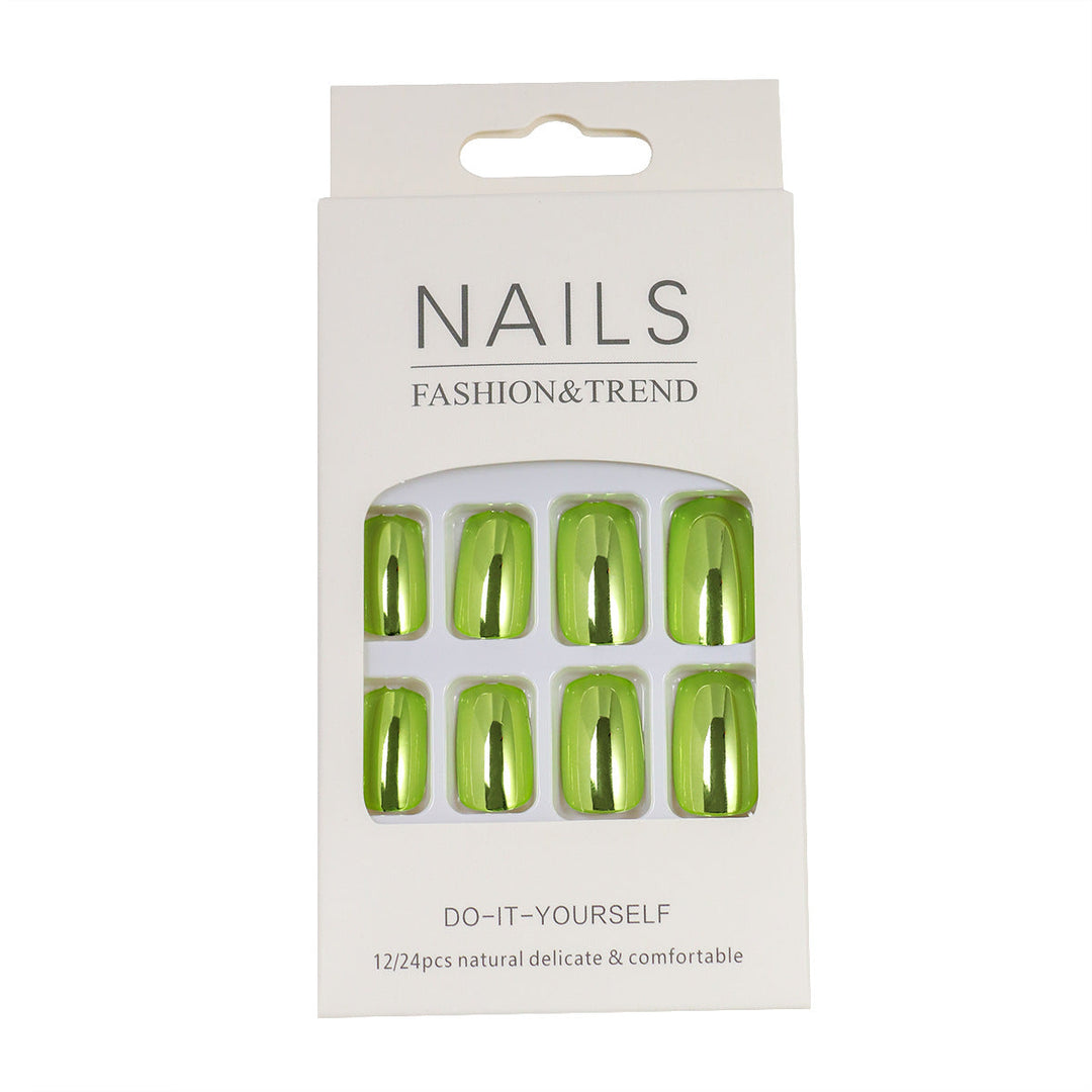DIY Glossy Press-On Nails Kalsten