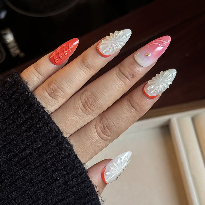 Handcrafted Floral Press-On Nail Set Kalsten