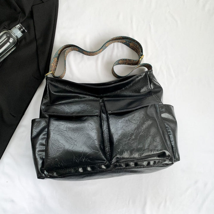 Multifunctional Shoulder Bag With Innovative Compartment System Kalsten