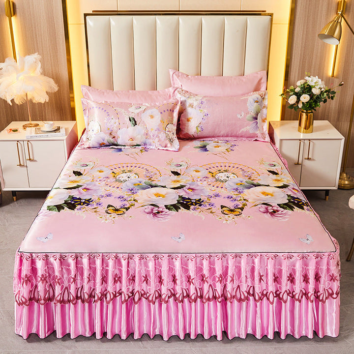 Ladies daybed cover with playful bear motif Kalsten