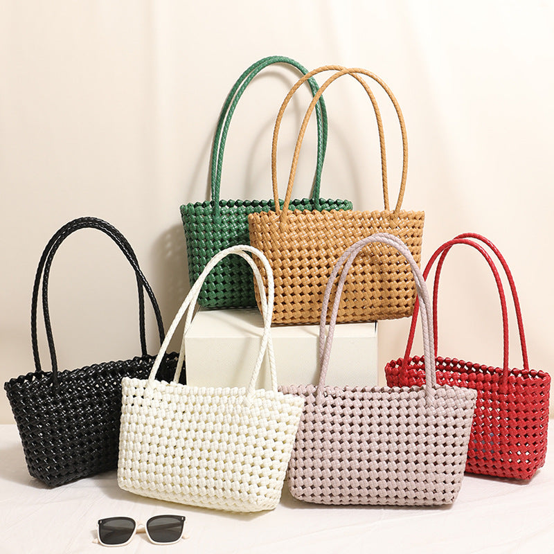 Braided Beach Bag with Practical Folding Mechanism Kalsten