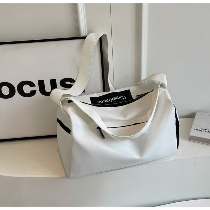 Stylish Travel Bag With Versatile Storage Options Kalsten