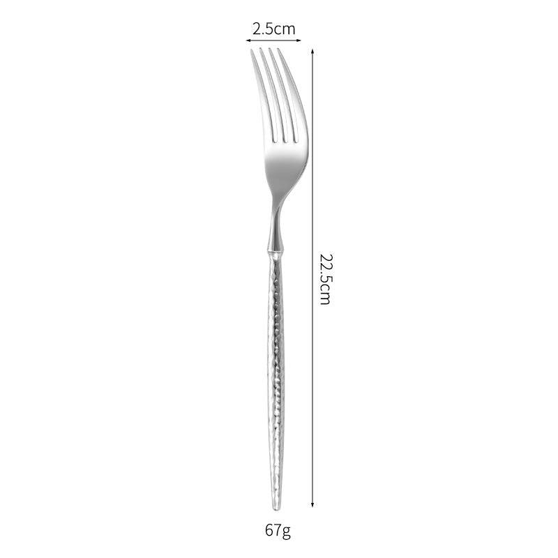 Elegant soup spoon with structured handle Kalsten