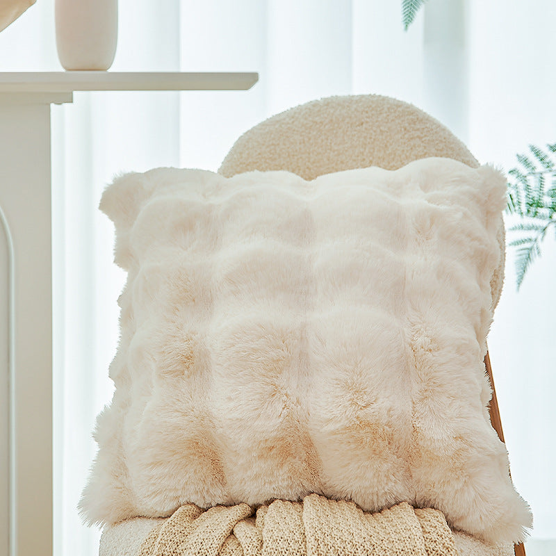 Ladies pillow with structured cover Kalsten