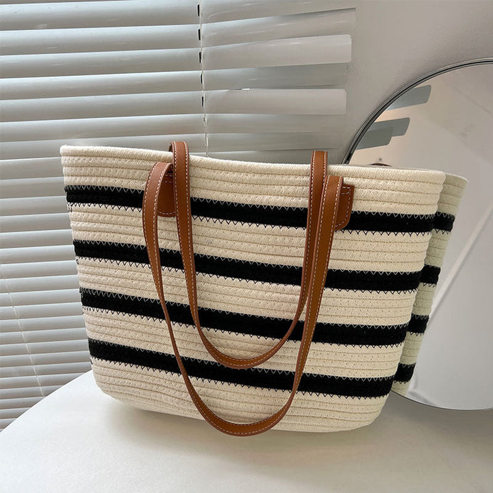 Stylish straw bag with contrasting stripes Kalsten
