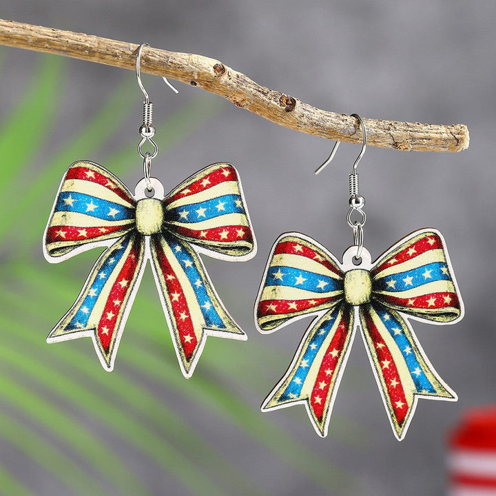 Women's handmade acrylic earrings can holder with patriotic flag motif and fish hook closure Kalsten