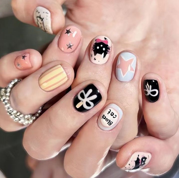 Artificial Nails in Stylish Ombre Design Kalsten