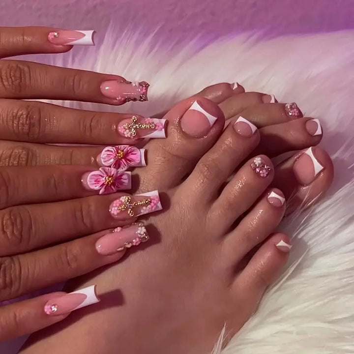 3D Floral Decorative Press-On Nails Set Kalsten