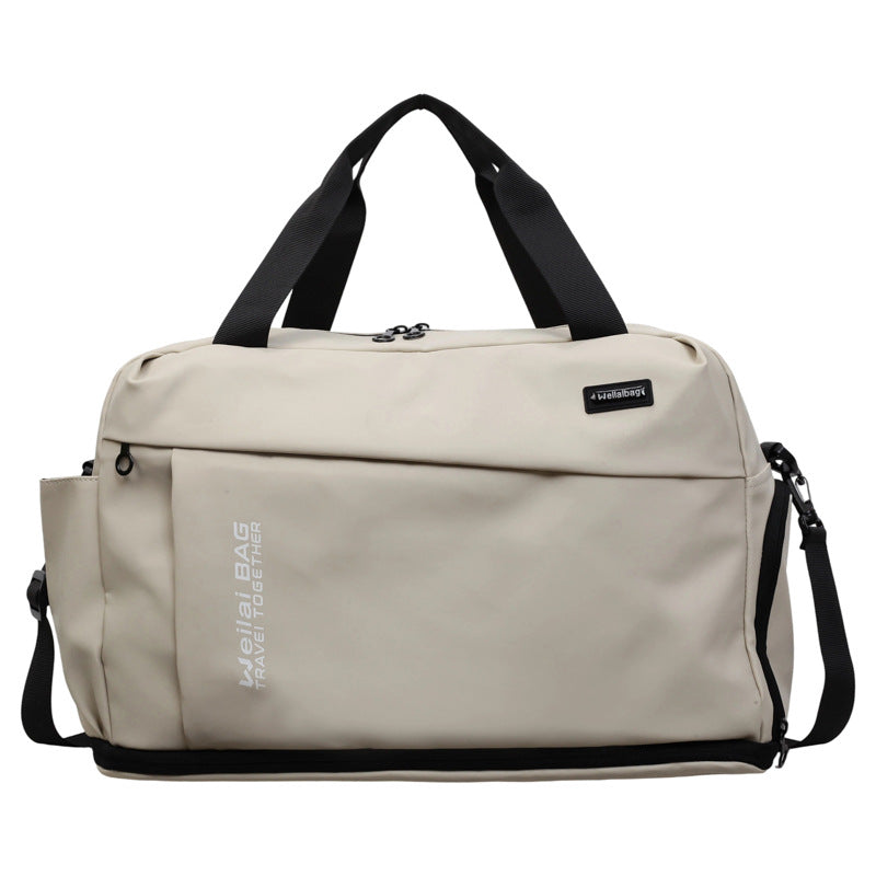 Travel and Sports Bag with Water-Repellent Material and Many Compartments Kalsten