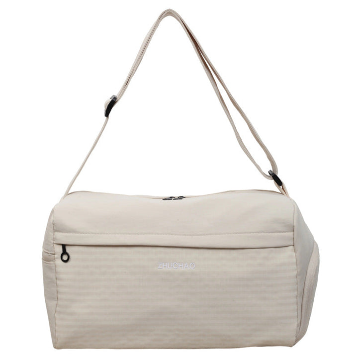Sporty Travel Bag with Adjustable Shoulder Strap Kalsten