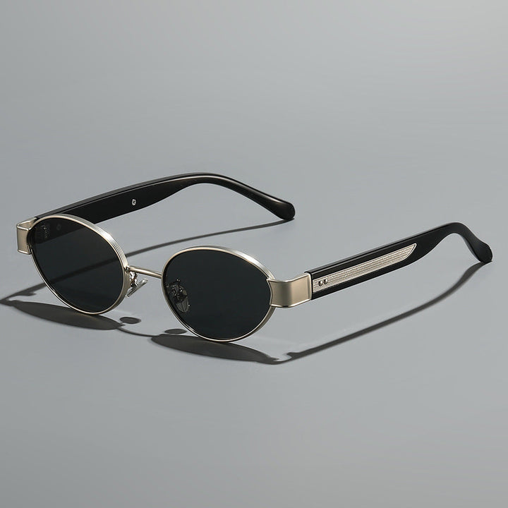Women's sunglasses in a modern, oval frame with harmonious color play Kalsten