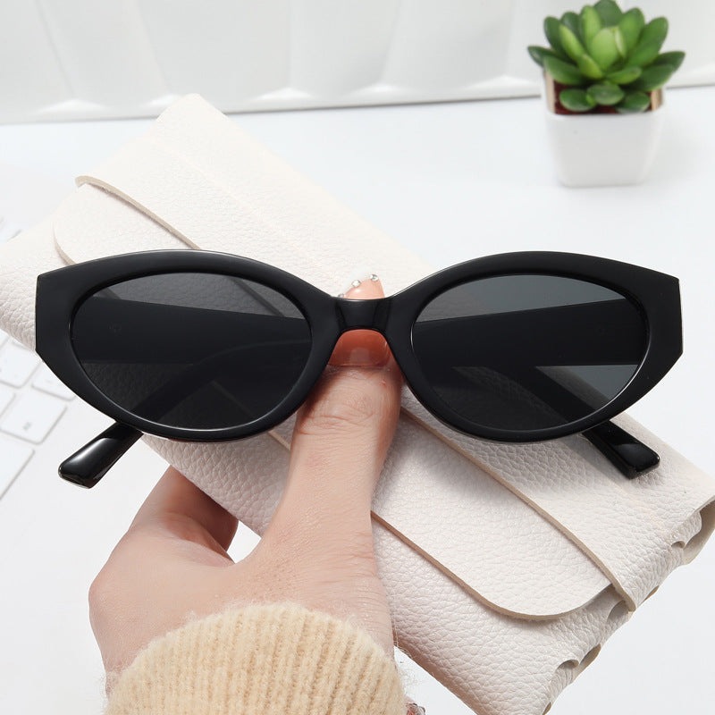 Women's Cat-Eye Sunglasses with Elegant Plastic Frame Kalsten
