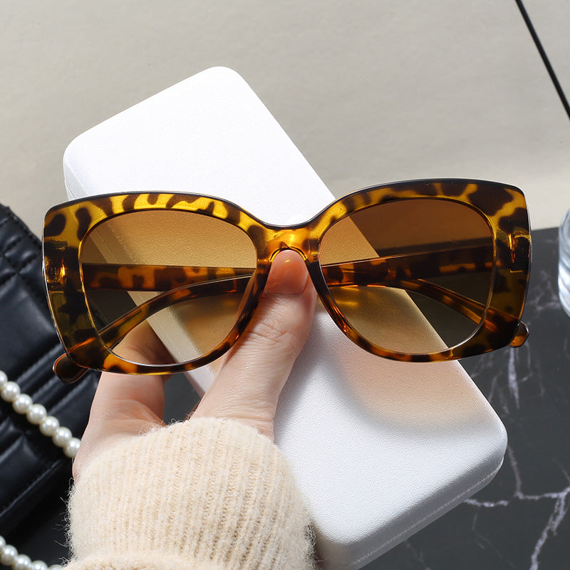 Women's oversized sunglasses with elegant design Kalsten