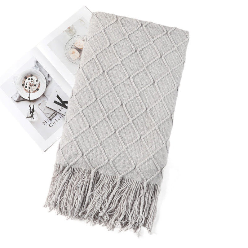Women's elegant and cozy throw blanket with decorative pattern Kalsten