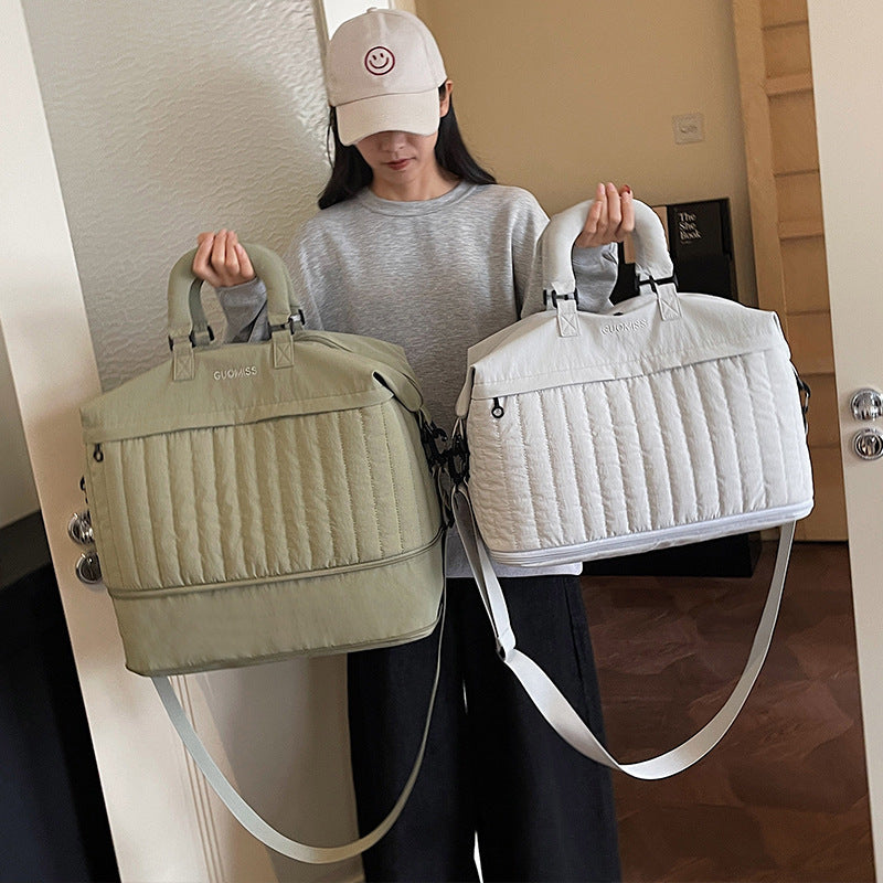 Functional travel bag with padded outer layer Kalsten