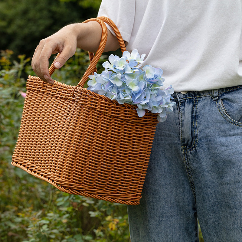 Women’s braided basket with practical handles Kalsten