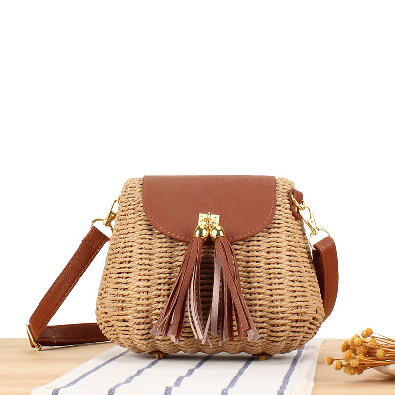 Shoulder bag with decorative fringes Kalsten