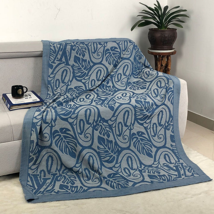 Cozy Decorative Blanket Kalsten