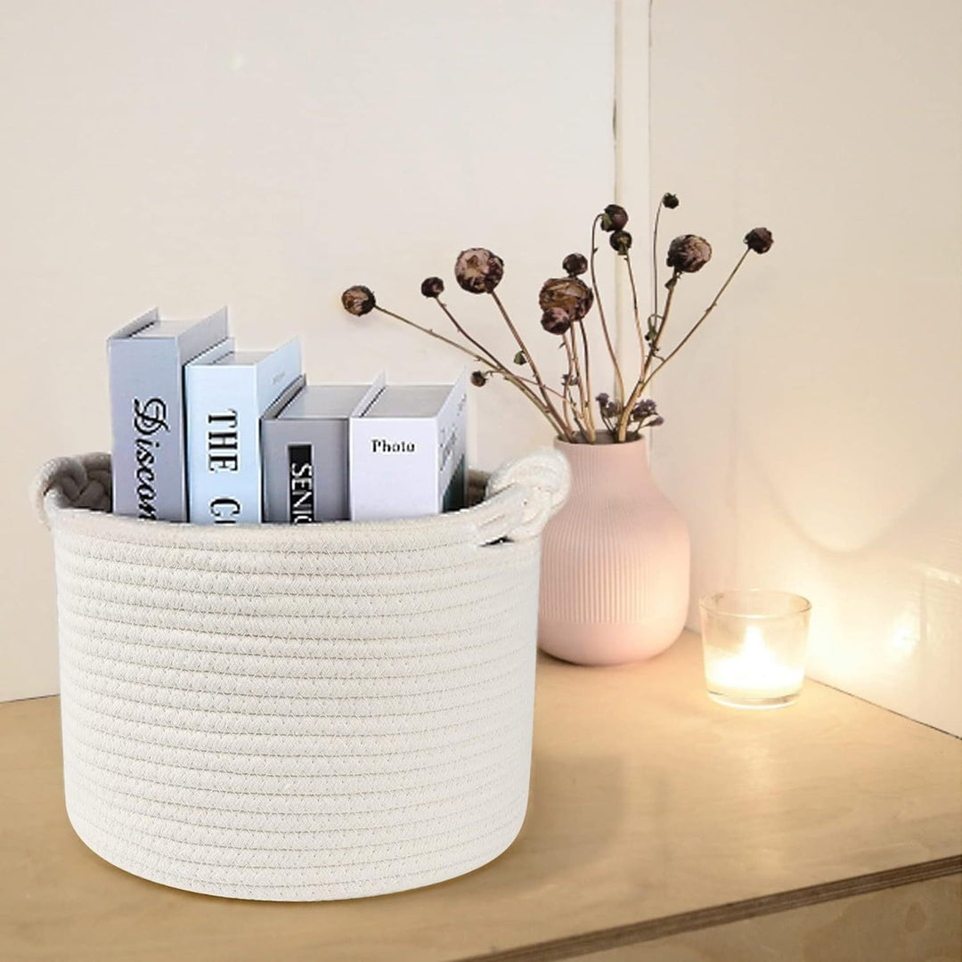 Women’s storage basket with decorative knot design Kalsten