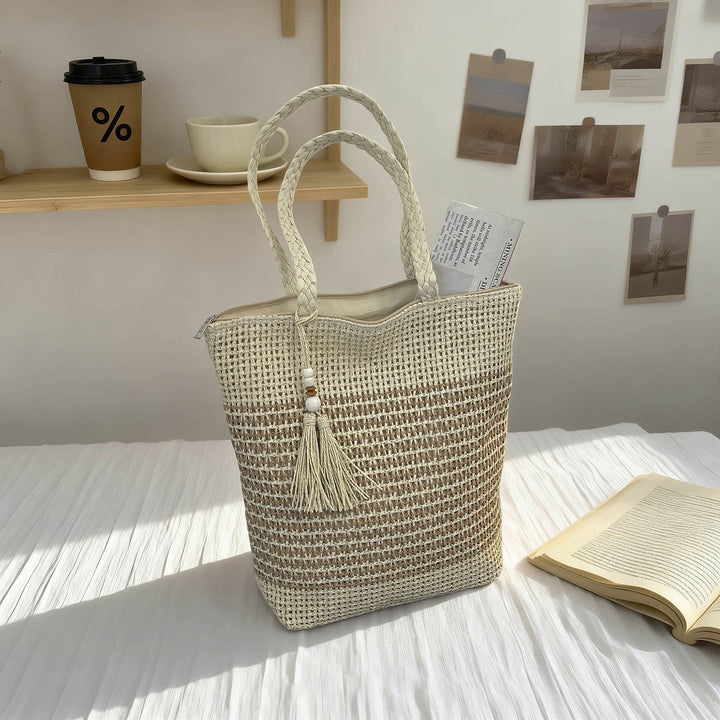 Elegant Woven Beach Bag Kalsten