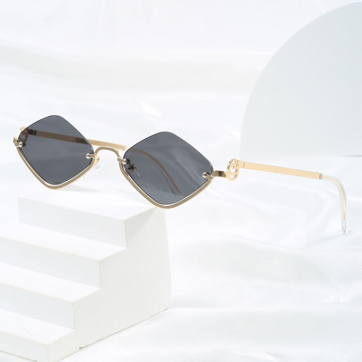 Women's fashionable square sunglasses with luxurious metal frame Kalsten