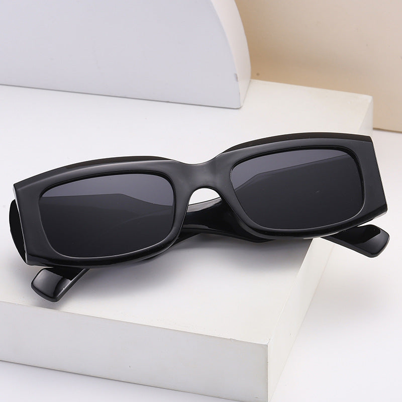 Women's fashionable square sunglasses with luxurious frame accents Kalsten