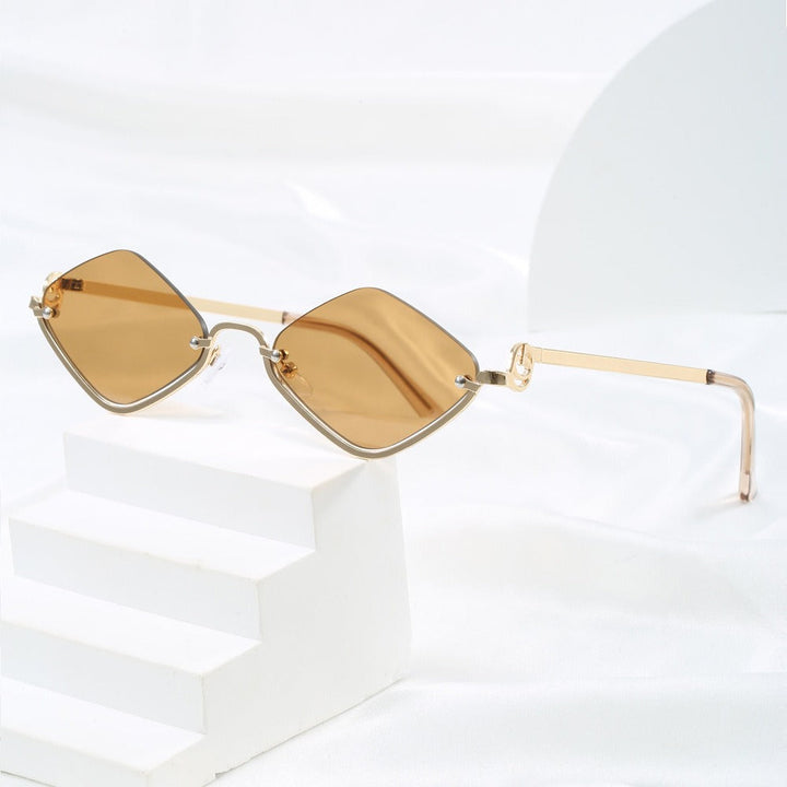 Women's fashionable square sunglasses with luxurious metal frame Kalsten