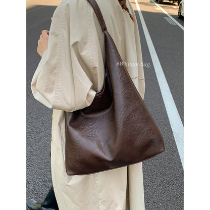 Sleek Soft Leather Hobo Bag Acalora