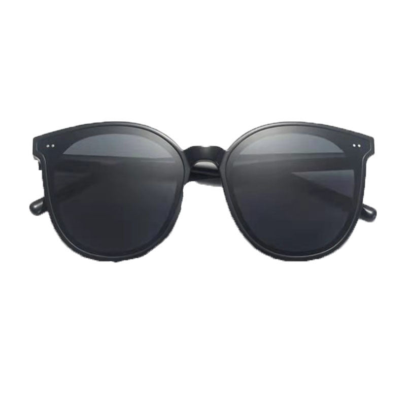 Women’s Fashion Sunglasses in Cat-Eye Style Kalsten