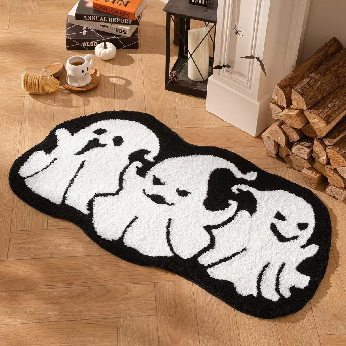 Cute Ghost-Shaped Bath Mat Acalora