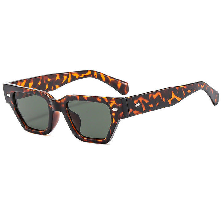 Women’s sunglasses in modern, geometric design with glare-free lenses Kalsten