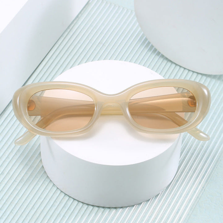Women's fashionable sunglasses with oval design and UV protection Kalsten