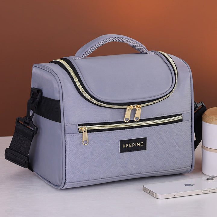 Cosmetic transport bag with insulated interior and practical compartments Kalsten