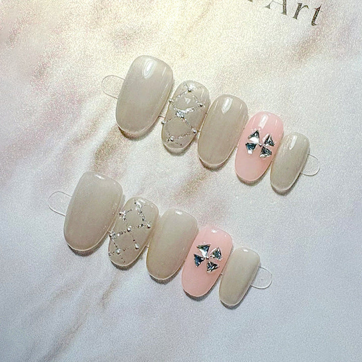 Elegant French Tip Press-On Nails Kalsten