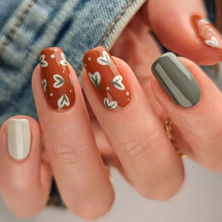 Artistic Heart Design Press-On Nail Tips Kalsten