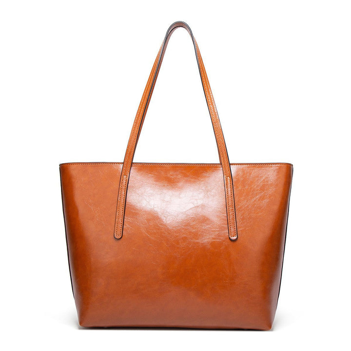 Elegant Handbag Made of High-Quality Leather Kalsten