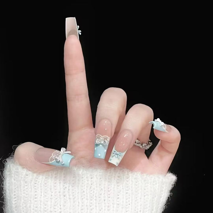 Elegant artificial nails with bow design Kalsten