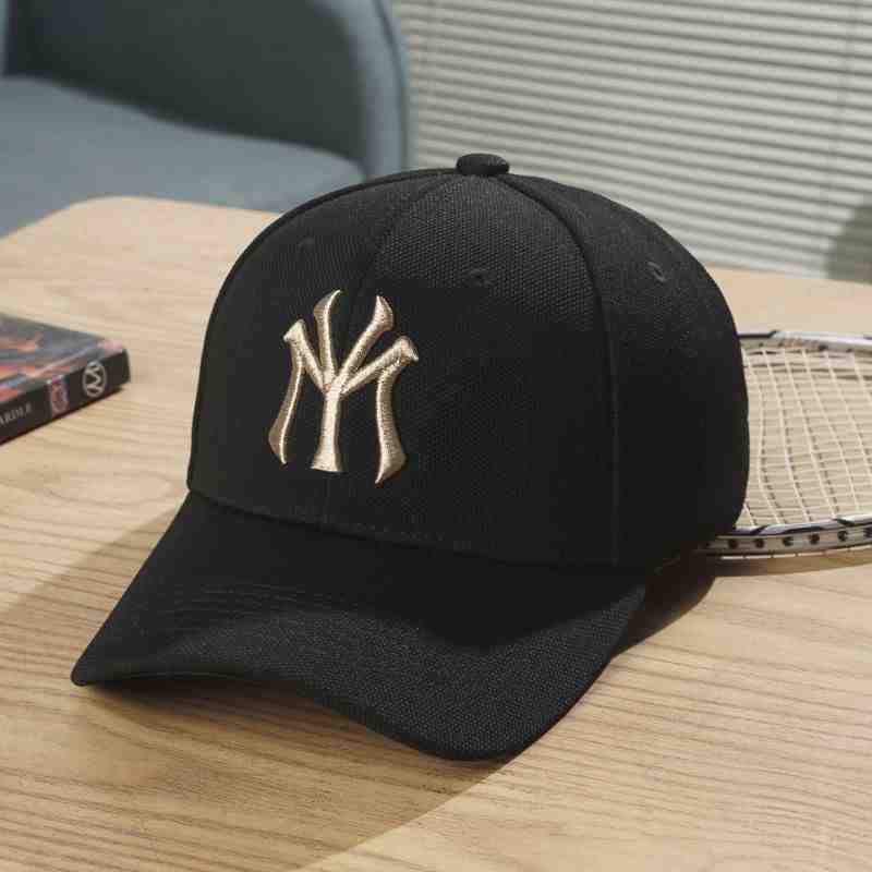Men's Classic Structured Cap Kalsten