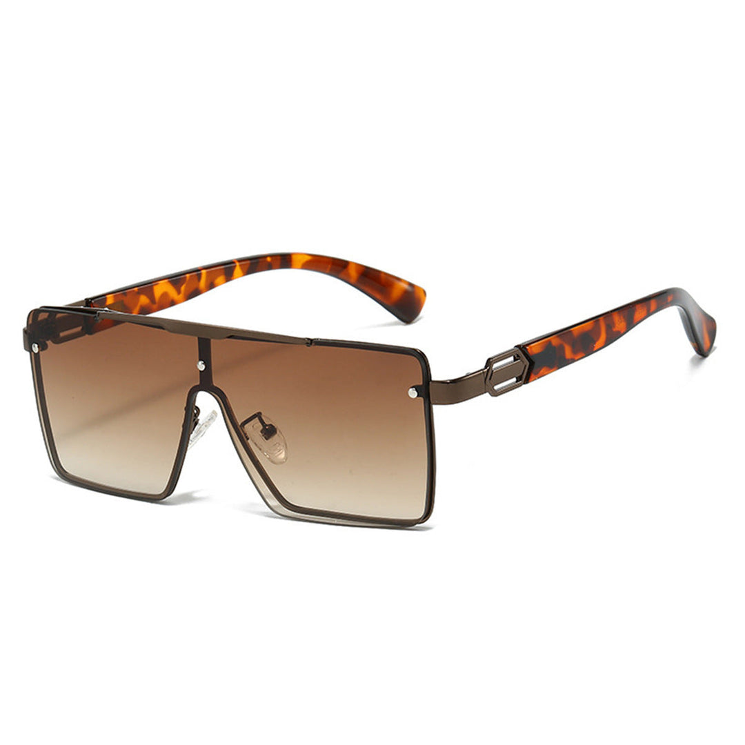 Women Fashionable Oversized Sunglasses in Exclusive Tortoiseshell Design Kalsten