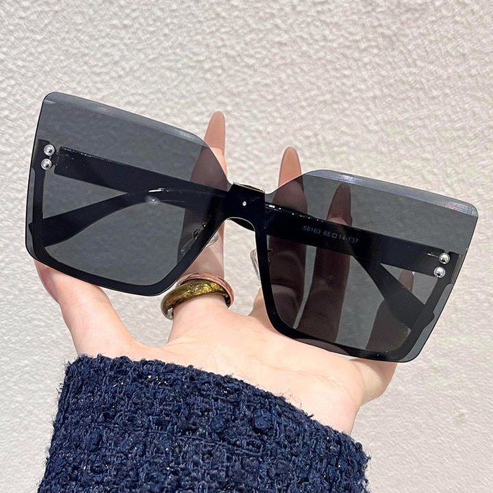 Ladies oversized sunglasses in modern design with UV protection Kalsten